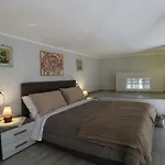 Rosa Apartamento Nápoles