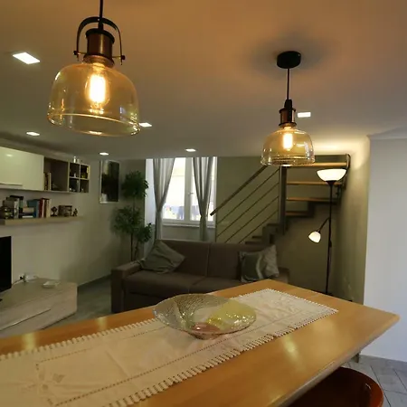 Rosa Apartamento