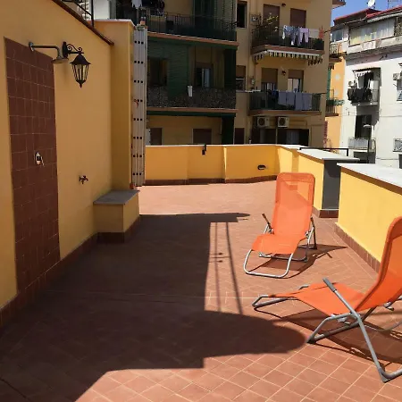 Apartment Rosa Neapel